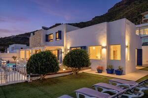 Luxury 5 Bedroom Villa - Roque del Conde — photo 40 of 41