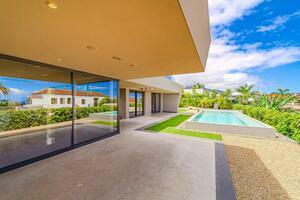 4 Bedroom Villa - Puerto de la Cruz — photo 4 of 17