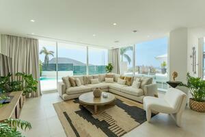 Luxury 3 Bedroom Villa - San Eugenio Alto - Serenity Dream Villas — photo 9 of 26