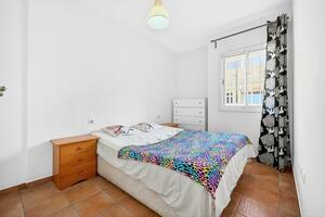 Apartamento de 3 dormitorios - Cabo Blanco - La Trujilla (11)