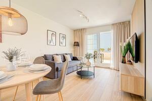 Luxury 1 Bedroom Apartment -  La Caleta - El Veril del Duque — photo 7 of 27