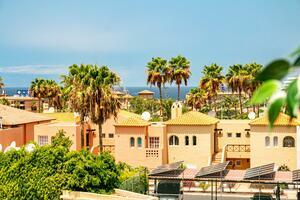 Luxury 1 Bedroom Apartment -  La Caleta - El Veril del Duque — photo 1 of 27