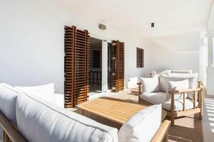 Villa mit 5 Schlafzimmern -  La Caleta (14)