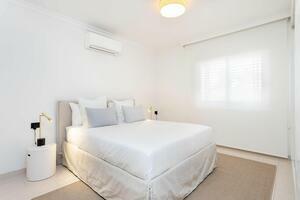 Villa mit 5 Schlafzimmern -  La Caleta (29)