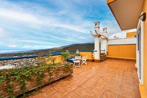 2 Bedroom Penthouse - Roque del Conde — photo 3 of 25