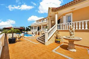 Villa de 14 dormitorios - Playa Paraíso (3)