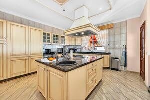 Villa de 14 dormitorios - Playa Paraíso (9)