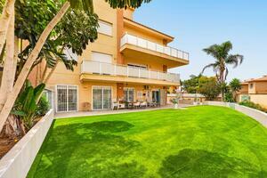 Wohnung mit 4 Schlafzimmern - Amarilla Golf - Golf Hermitage — photo 8 of 25
