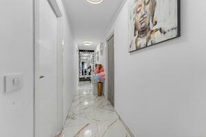 Wohnung mit 4 Schlafzimmern - Amarilla Golf - Golf Hermitage — photo 14 of 25