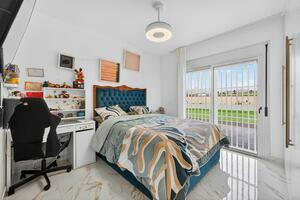 Wohnung mit 4 Schlafzimmern - Amarilla Golf - Golf Hermitage — photo 19 of 25