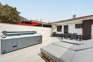 3 Bedroom Duplex - El Madroñal - Mirador del Roque — photo 17 of 25