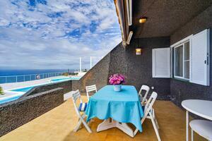 Seafront 1 Bedroom Apartment - Acantilados de Los Gigantes — photo 7 of 17