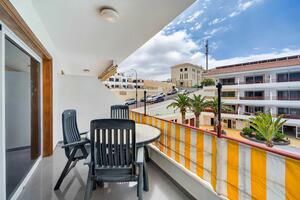 Seafront 1 Bedroom Apartment - Puerto de Santiago - Tágara — photo 4 of 16