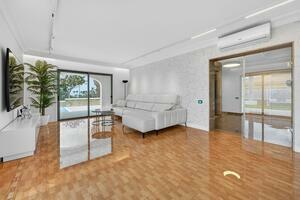 4 Bedroom Villa -  La Caleta — photo 10 of 40