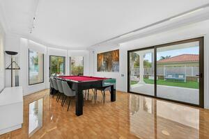4 Bedroom Villa -  La Caleta — photo 12 of 40
