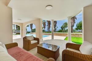 4 Bedroom Villa -  La Caleta — photo 21 of 40