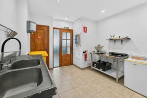 Leasehold - Los Cristianos — photo 13 of 16