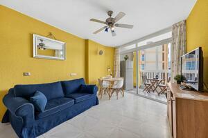 1 Bedroom Apartment - Playa de Las Américas - Torres de Yomely — photo 4 of 16