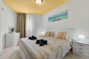 1 Bedroom Apartment - Playa de Las Américas - Torres de Yomely — photo 10 of 16