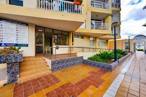 1 Bedroom Apartment - Playa de Las Américas - Torres de Yomely — photo 14 of 16