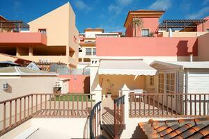 2 Bedroom Penthouse -  Bahía del Duque - Terrazas del Duque — photo 10 of 32