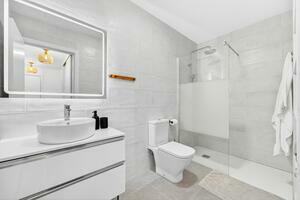 2 Bedroom Apartment - Playa San Juan - Residencial Playa — photo 18 of 31