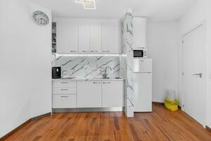 1 Bedroom Apartment - Los Cristianos - La Colina — photo 9 of 16