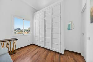 1 Bedroom Apartment - Los Cristianos - La Colina — photo 13 of 16