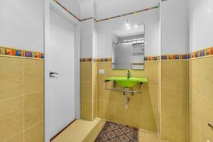 1 Bedroom Apartment - Los Cristianos - La Colina — photo 15 of 16