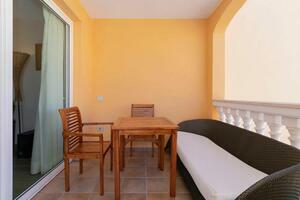 1 Bedroom Apartment - Los Cristianos - Parque Tropical 1 — photo 4 of 24