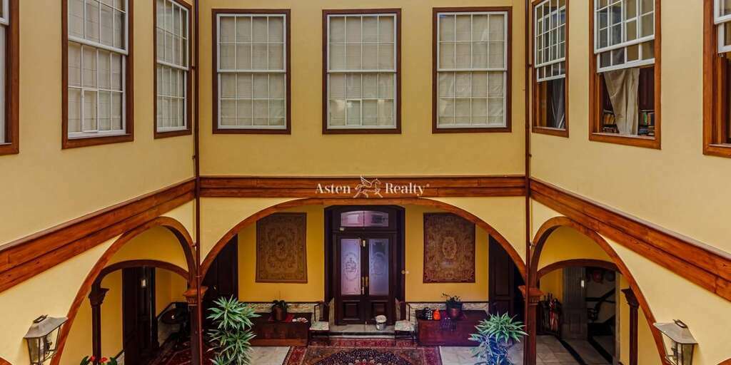 Вилла с 6 спальнями - La Orotava