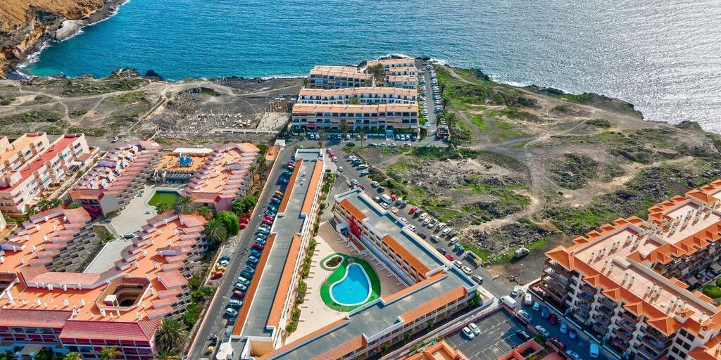 50 Bedroom Hotel - Costa del Silencio