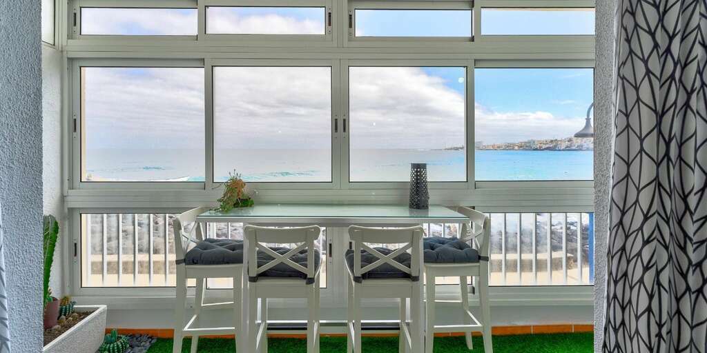 Seafront 2 Bedroom Apartment - Bajamar - Edificio Nautilus