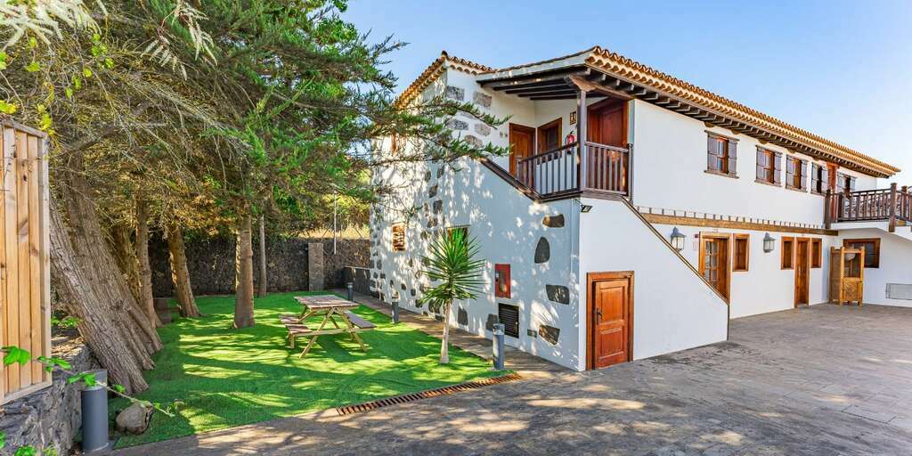 20 Bedroom Hotel - Los Realejos