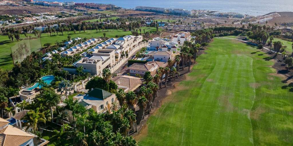 Villa de 6 dormitorios - La Caleta