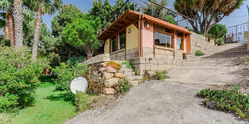 6 Bedroom Villa - Villa de Arico