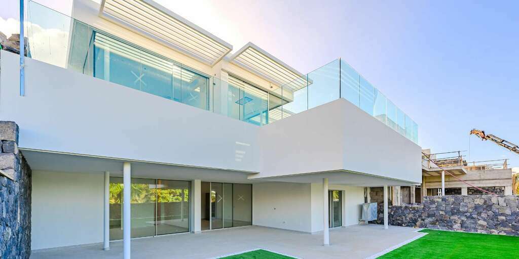 Luxus 6-Zimmer-Villa - San Eugenio Alto