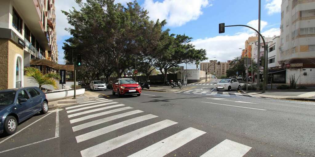 Business - Santa Cruz