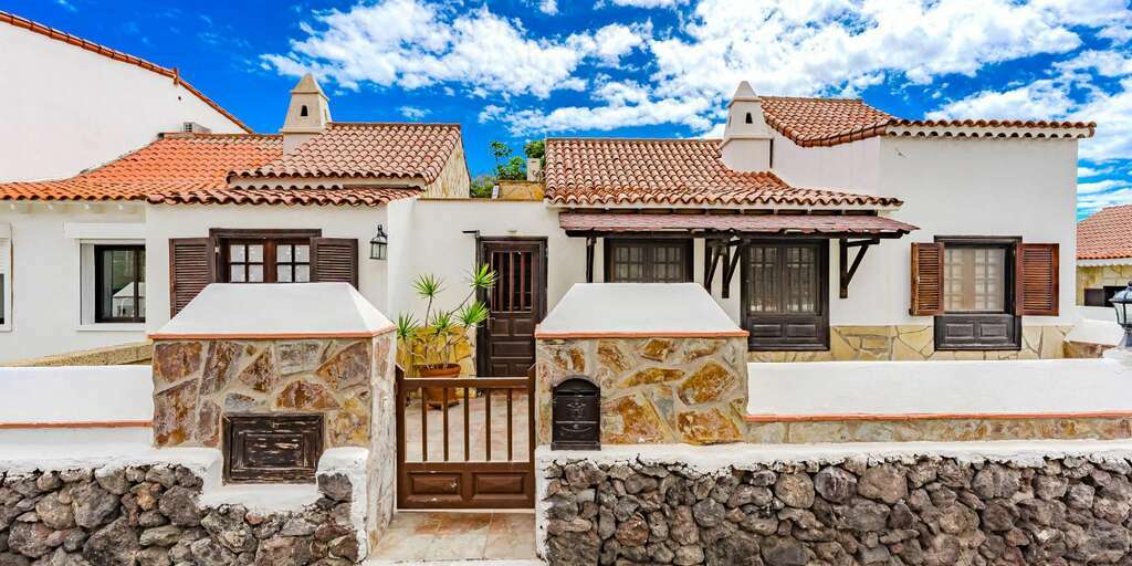 4 Bedroom Bungalow - Golf del Sur 