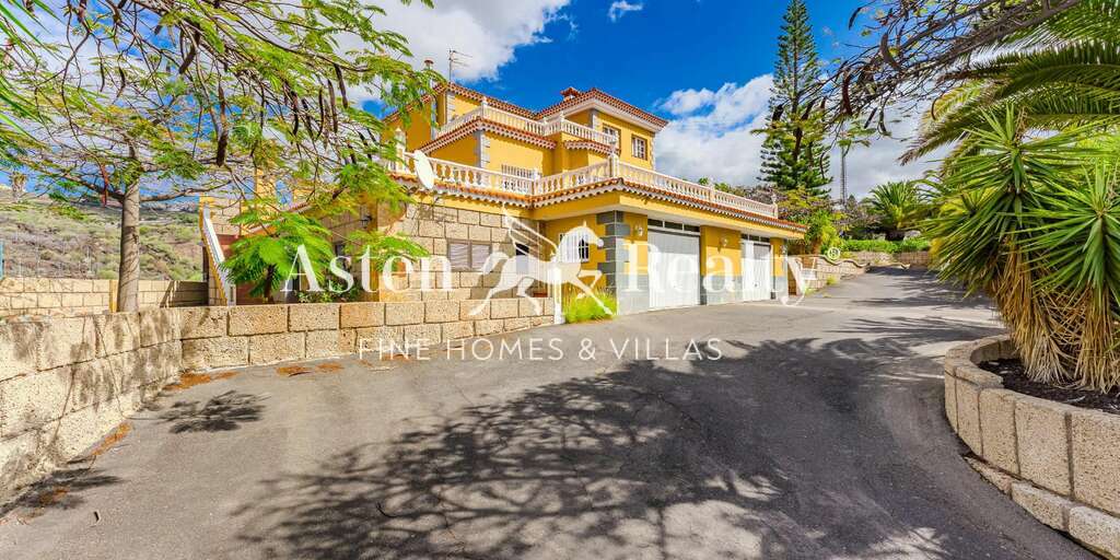 Villa mit 4 Schlafzimmern - San Miguel