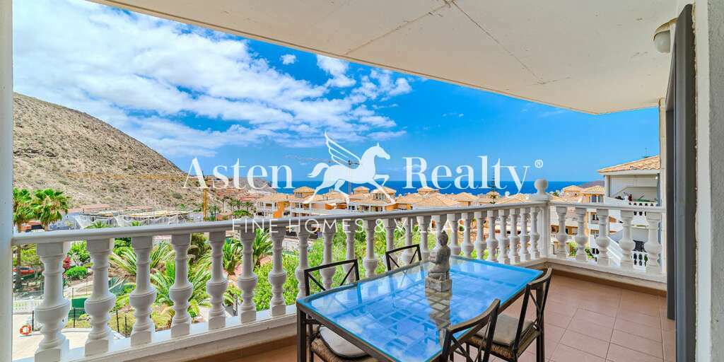 3 Bedroom Penthouse - Los Cristianos - Vista Hermosa