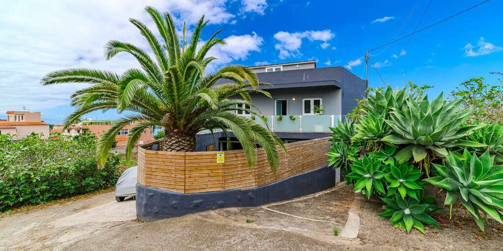 5 Bedroom House - Tacoronte
