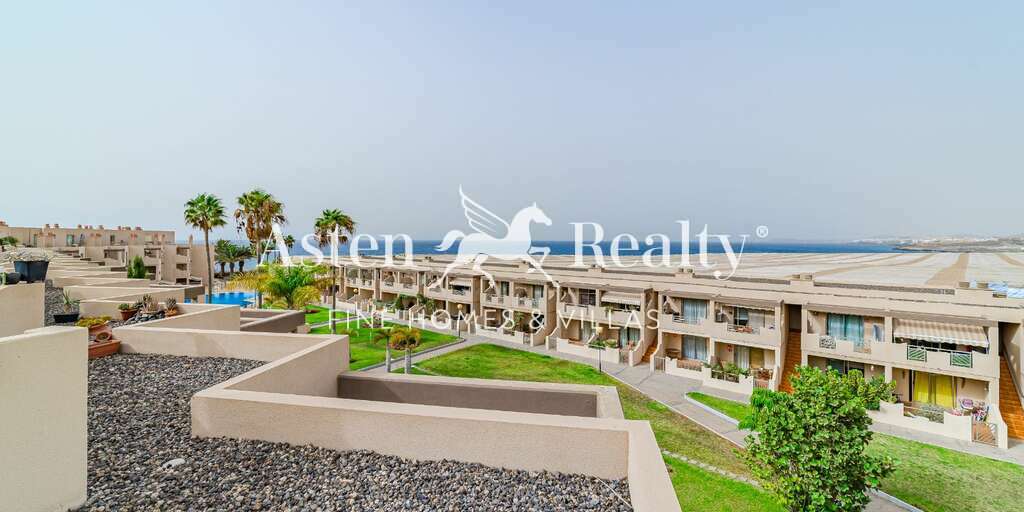 Dúplex de 2 dormitorios en Primera linea - El Médano - La Tejita