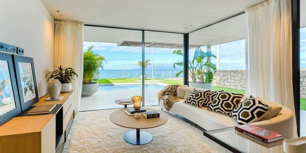 2 Bedroom Penthouse - Callao Salvaje