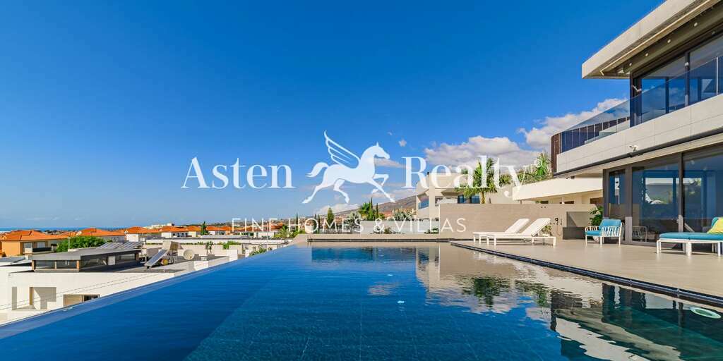 Luxury 5 Bedroom Villa - El Madroñal