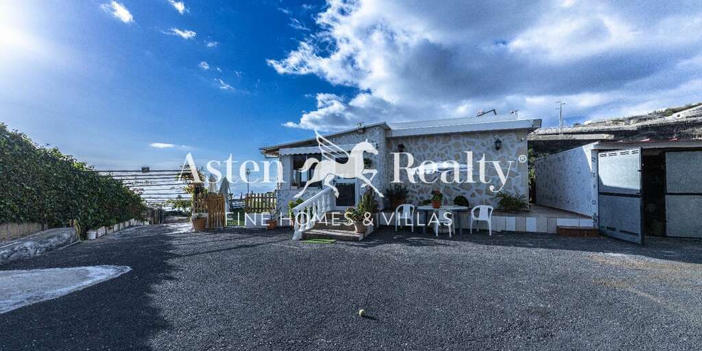 3 Bedroom House - Guía de Isora