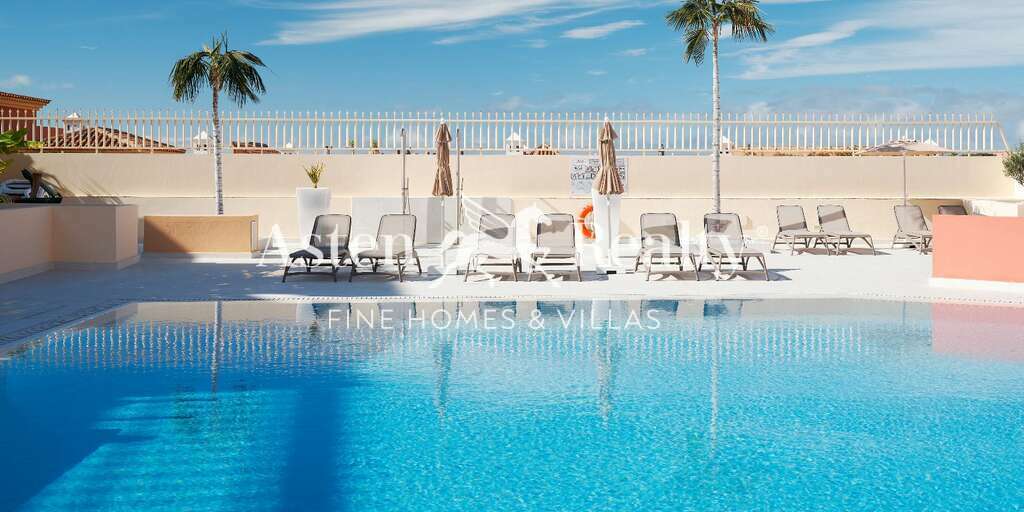 2 Bedroom Penthouse -  Bahía del Duque - Terrazas del Duque